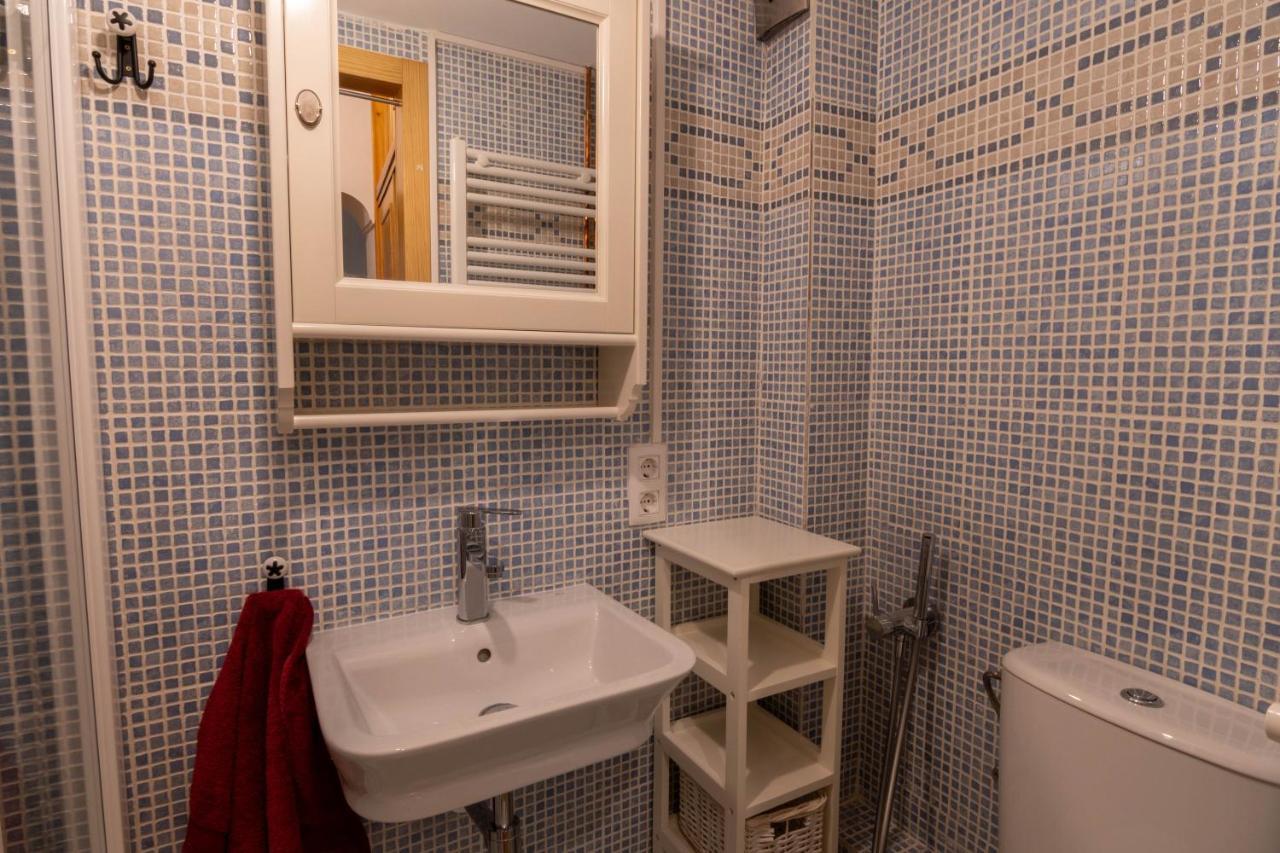 Peralta Zapatería Villa Cuenca  Bagian luar foto